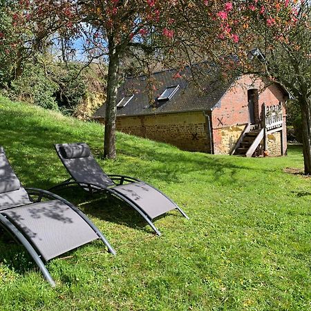 Gite "Le Refuge" Dans Un Domaine De 7Ha Au Calme Vimoutiers Exterior photo