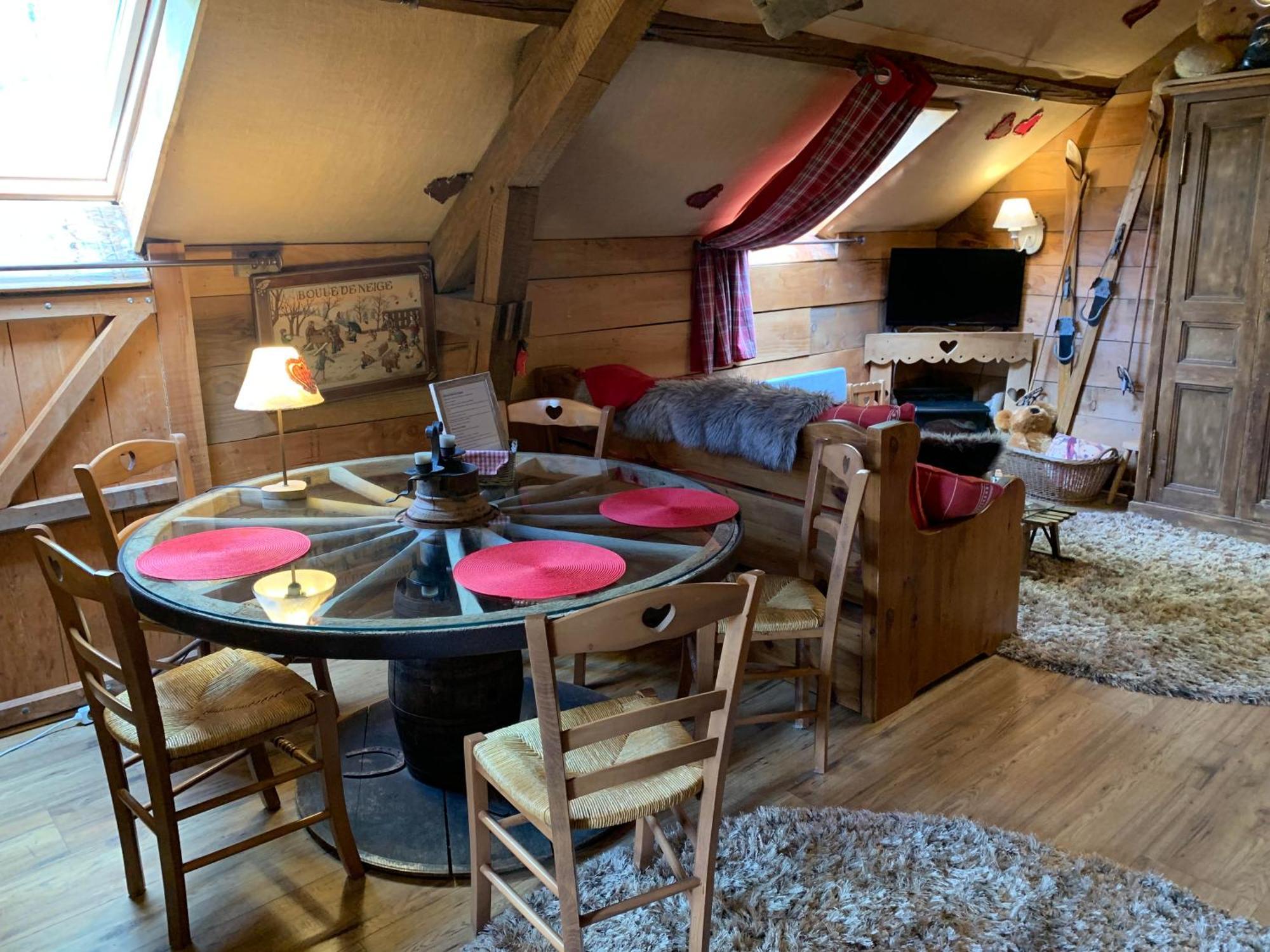Gite "Le Refuge" Dans Un Domaine De 7Ha Au Calme Vimoutiers Exterior photo