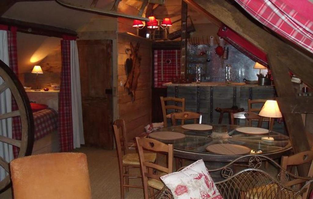 Gite "Le Refuge" Dans Un Domaine De 7Ha Au Calme Vimoutiers Exterior photo